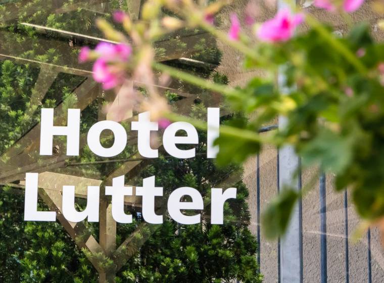 Schriftzug Hotel Lutter